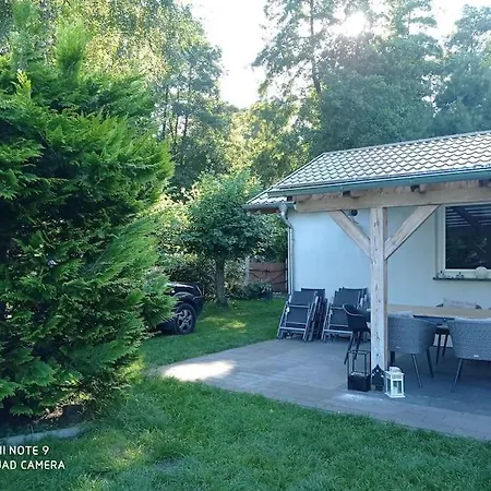 Basiowka Nad Jeziorem Ferienhaus Boszkowo