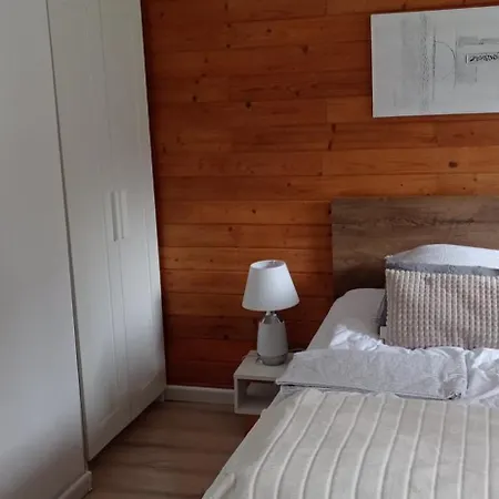 Nyaraló Basiowka Nad Jeziorem