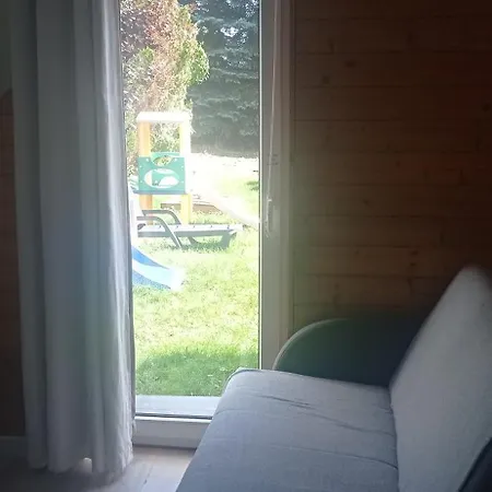 Basiowka Nad Jeziorem Будинок відпочинку
