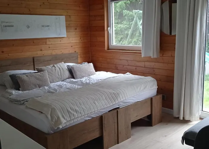 Basiowka Nad Jeziorem *